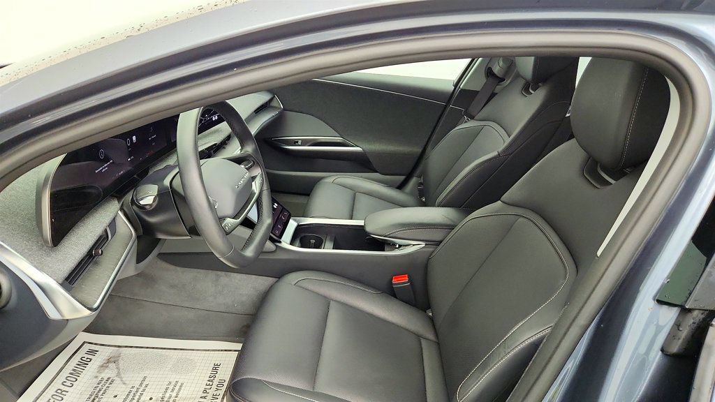 Used 2025 Lucid Air Touring AWD/4WD image 21
