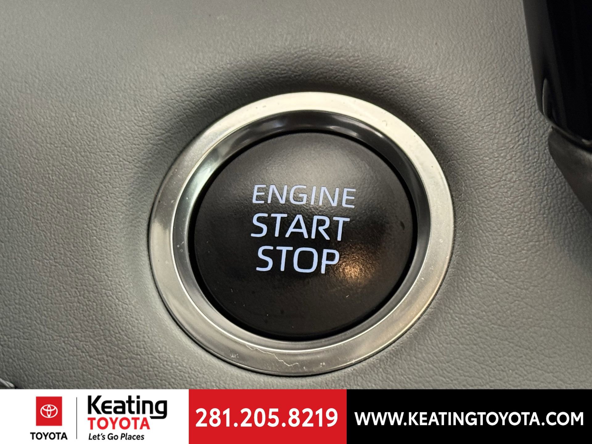 Used 2025 Toyota Highlander XLE image 30