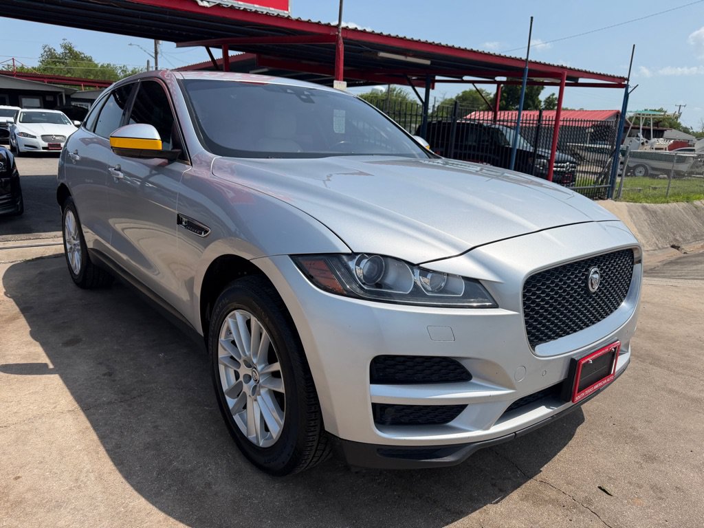 Used 2017 Jaguar F-PACE Prestige AWD/4WD image 6