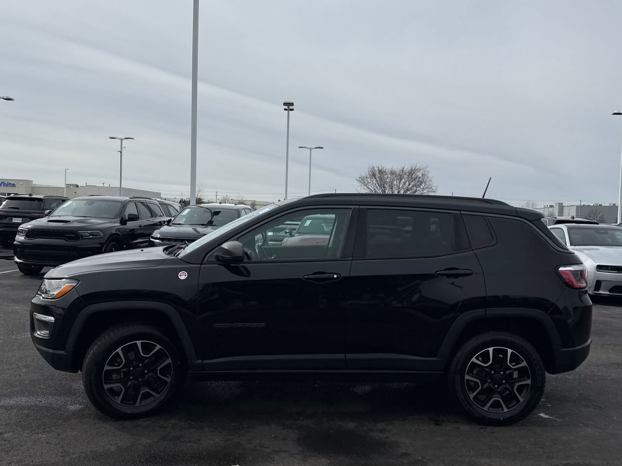 Used 2019 Jeep Compass Trailhawk w/ Leather Interior Group image 6