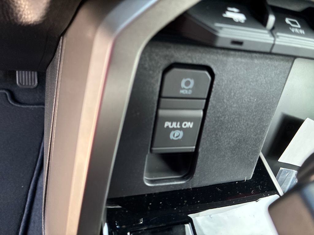 New 2026 Toyota Tundra Limited AWD/4WD image 41