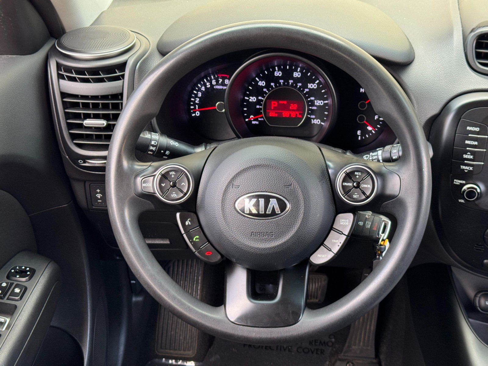 Used 2019 Kia Soul + FWD image 18