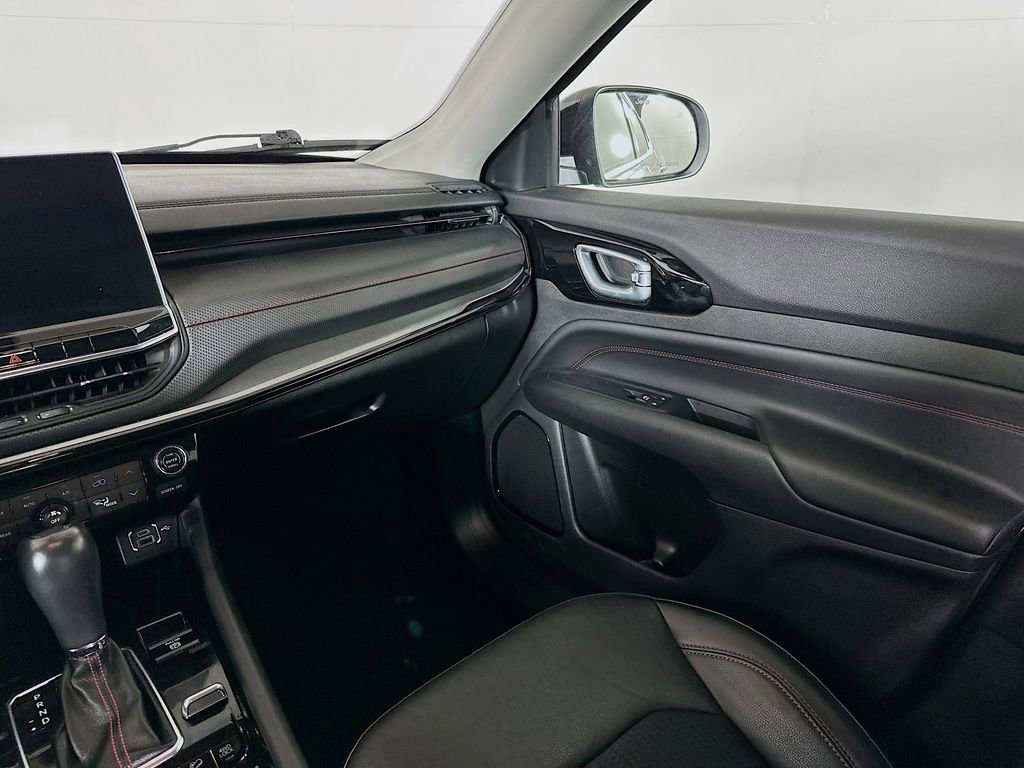 Certified 2022 Jeep Compass Trailhawk image 32