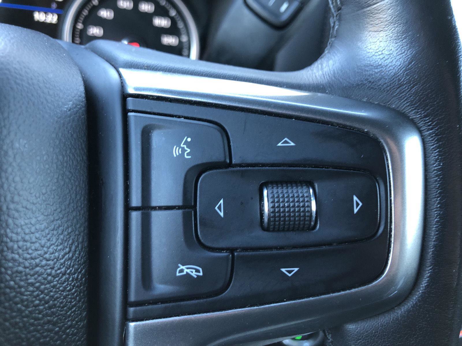 Used 2020 Chevrolet Silverado 2500 LTZ w/ LTZ Premium Package image 17