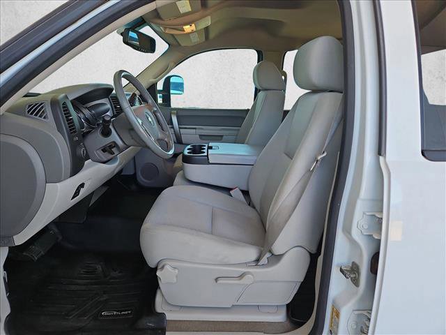 Used 2013 Chevrolet Silverado 2500 LT w/ Suspension Package, Off-Road AWD/4WD image 14