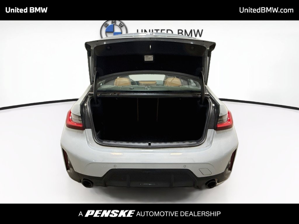 Certified 2023 BMW 330i Sedan w/ M Sport Package RWD image 21