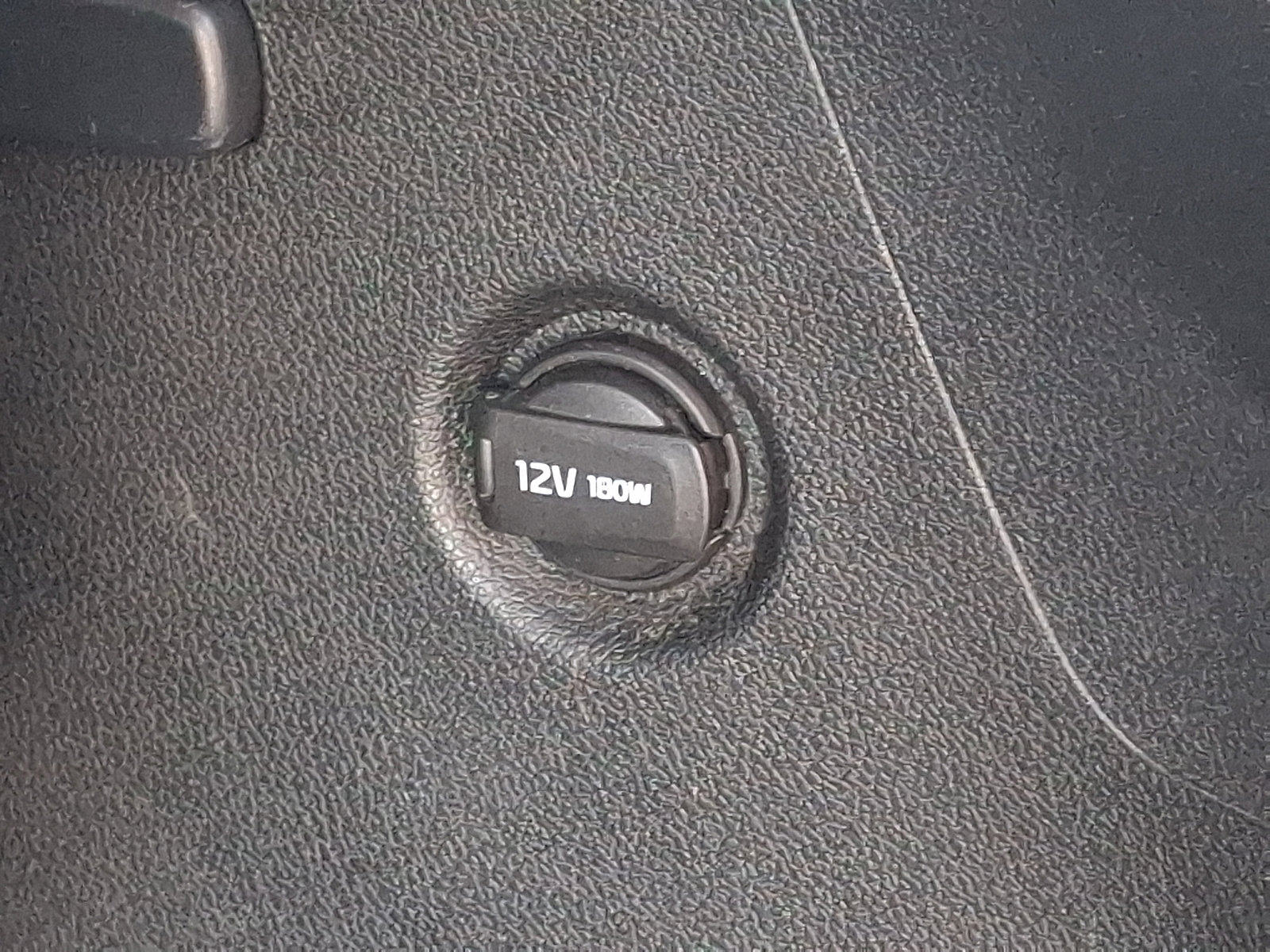 Used 2019 Kia Sorento AWD V6 image 33