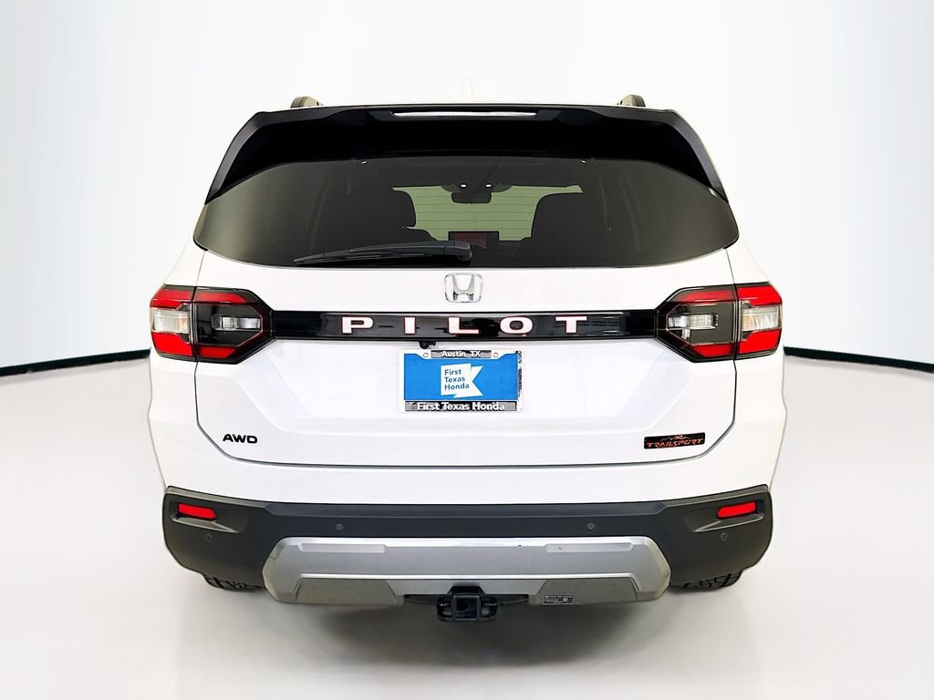 Used 2026 Honda Pilot TrailSport image 7