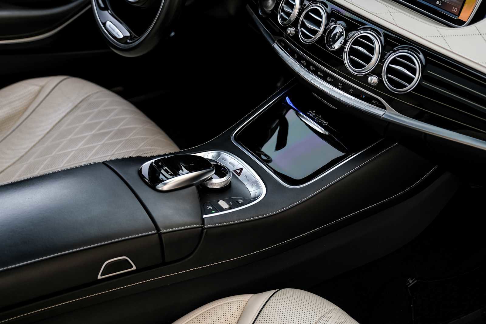 Used 2017 Mercedes-Benz S 550 Sedan image 25