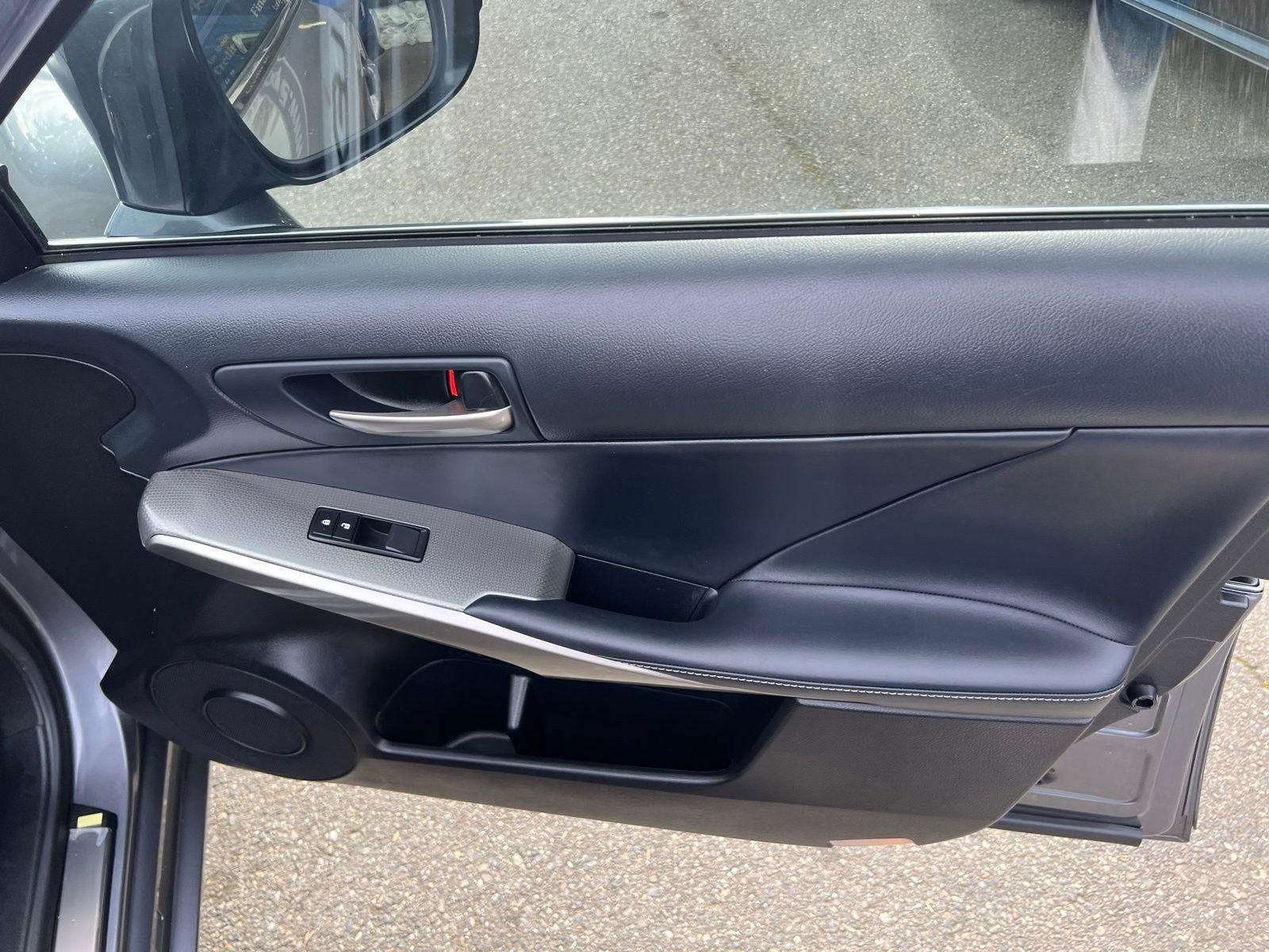 Used 2018 Lexus IS 300 F Sport RWD image 26