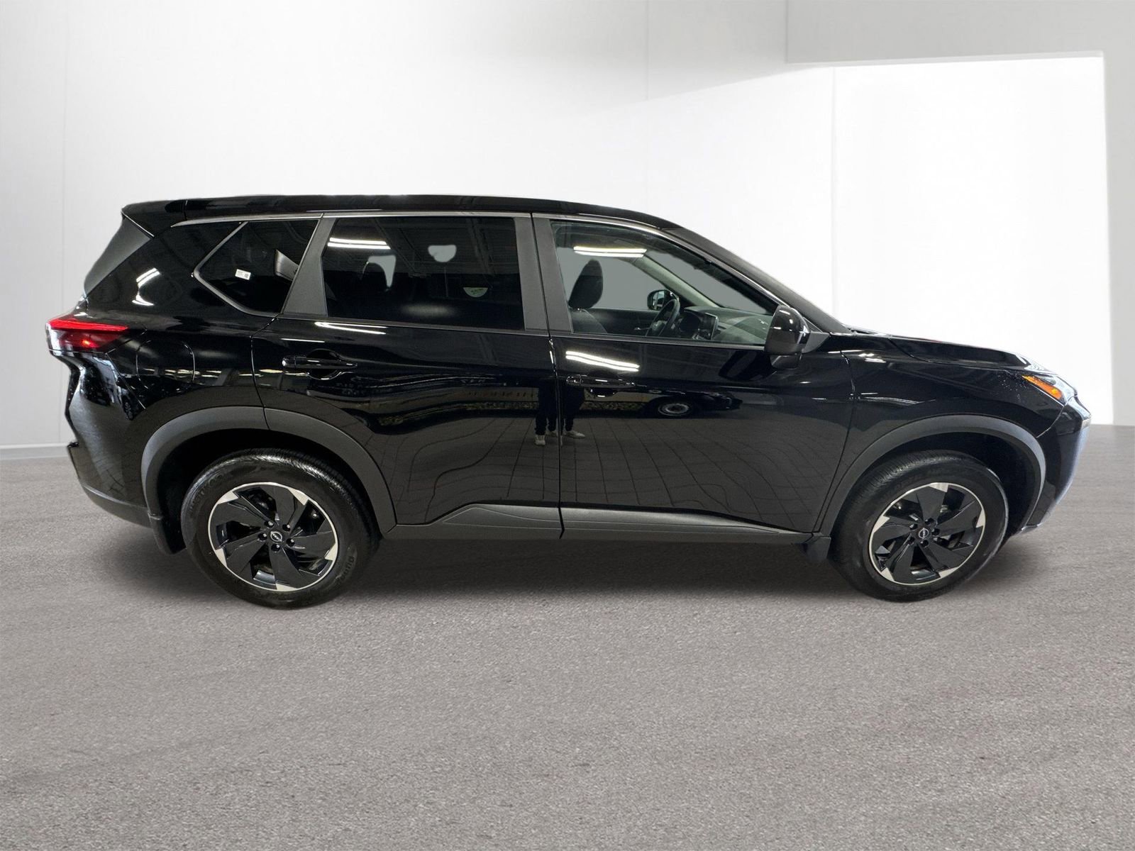 Certified 2026 Nissan Rogue SV w/ Cold Weather Package AWD/4WD image 44