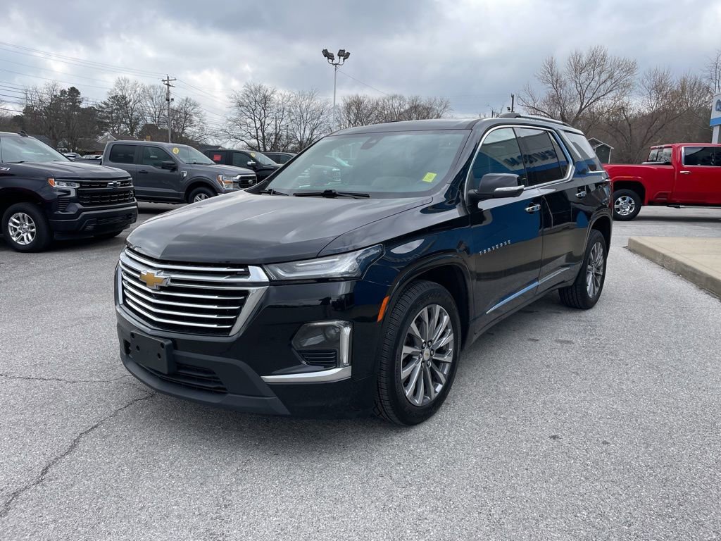 Used 2023 Chevrolet Traverse Premier w/ LPO, Cargo Package image 4