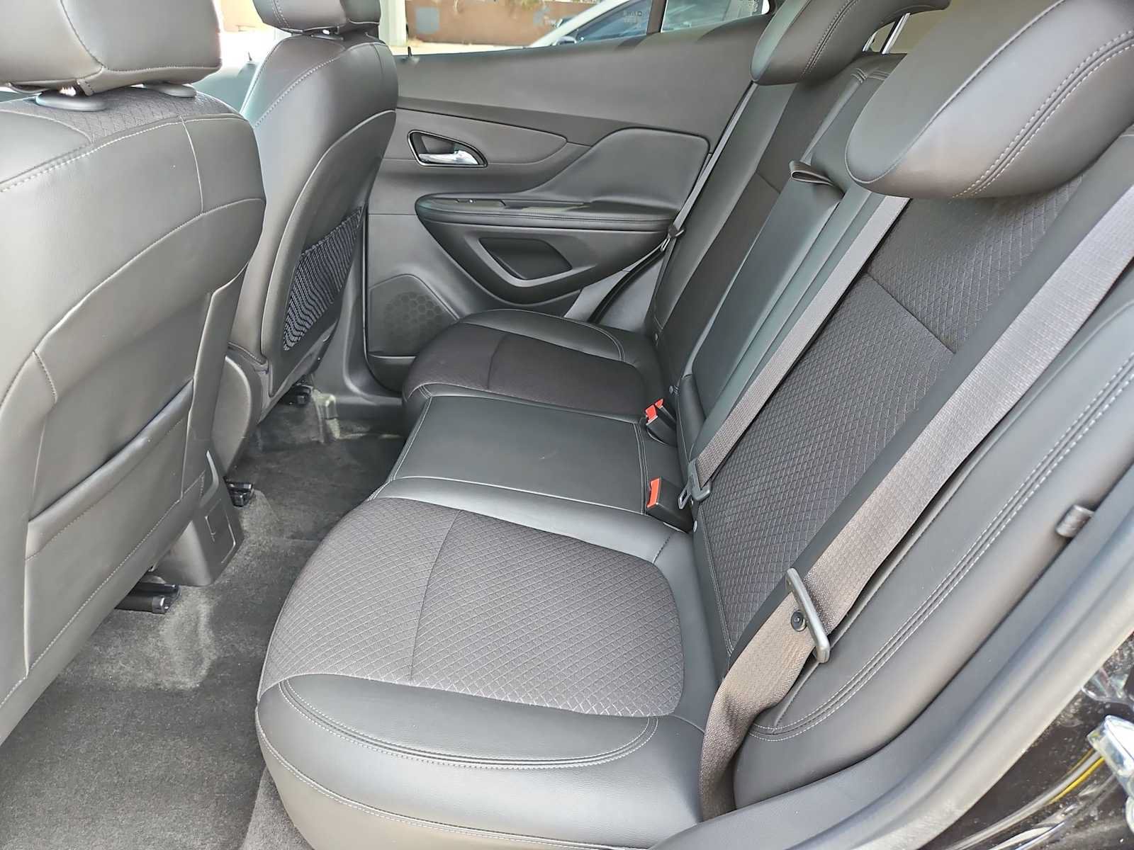 Used 2018 Buick Encore Preferred FWD image 19