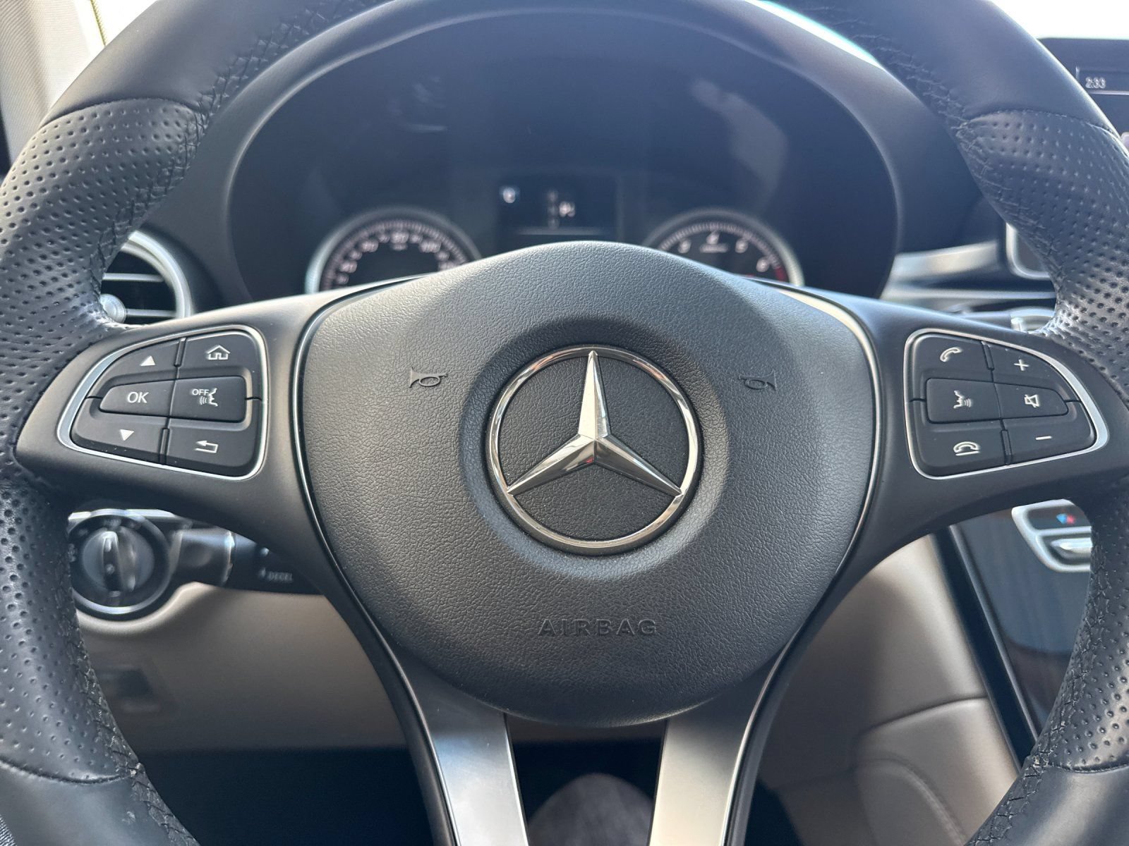 Used 2016 Mercedes-Benz GLC 300 4MATIC image 22