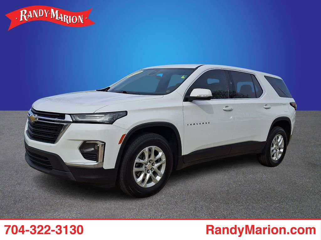 Used 2023 Chevrolet Traverse LS w/ Safety Package FWD image 1