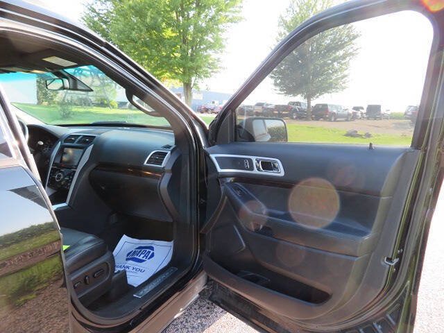 Used 2013 Ford Explorer Limited AWD/4WD image 15