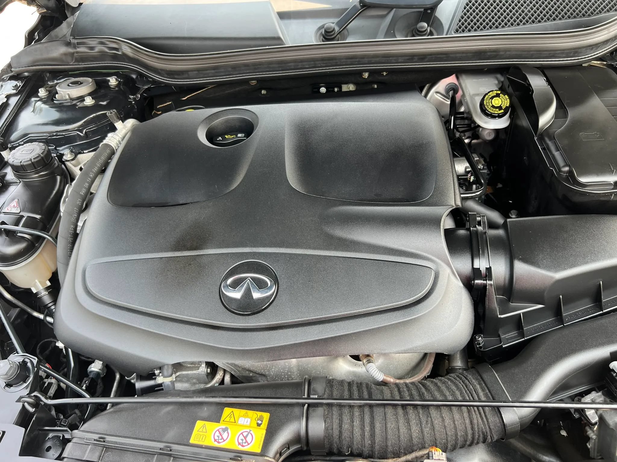 Used 2018 INFINITI QX30 Premium w/ Navigation Package AWD/4WD image 34