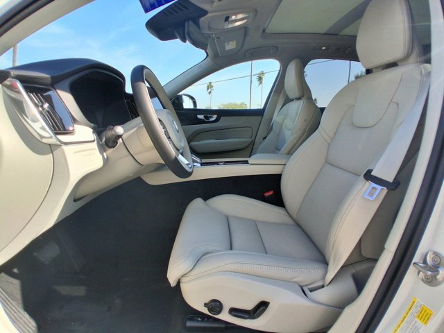 New 2026 Volvo XC60 T8 Ultra w/ Protection Package Premier AWD/4WD image 14