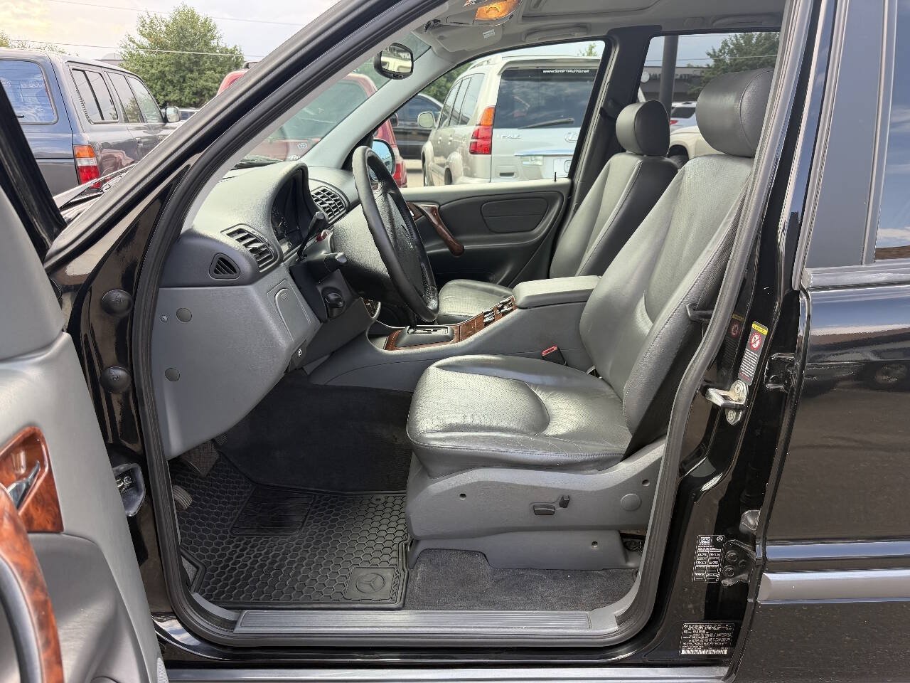Used 1999 Mercedes-Benz ML 320 4MATIC image 33