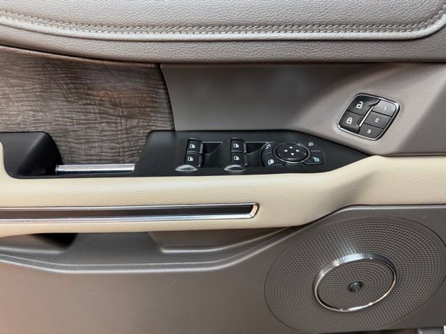 Used 2019 Ford Expedition Limited w/ Equipment Group 302A RWD image 21