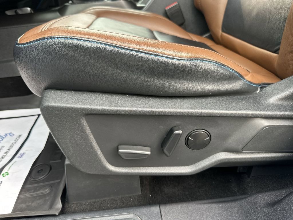 Used 2023 Ford Bronco Outer Banks image 12