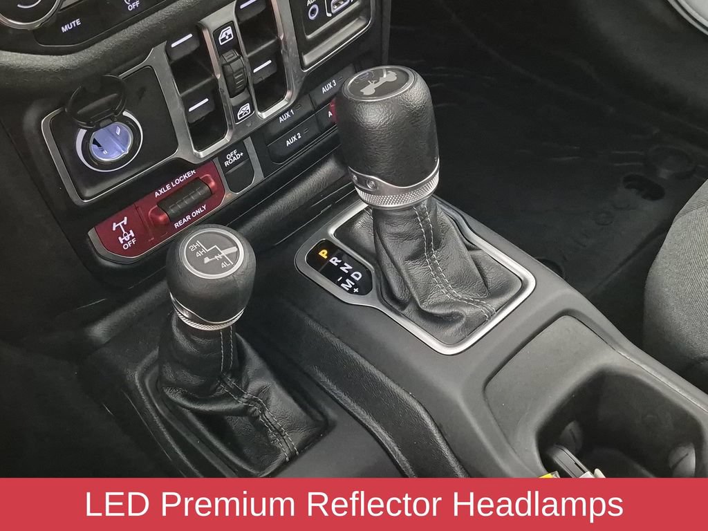 Used 2025 Jeep Wrangler Unlimited Sport AWD/4WD image 26