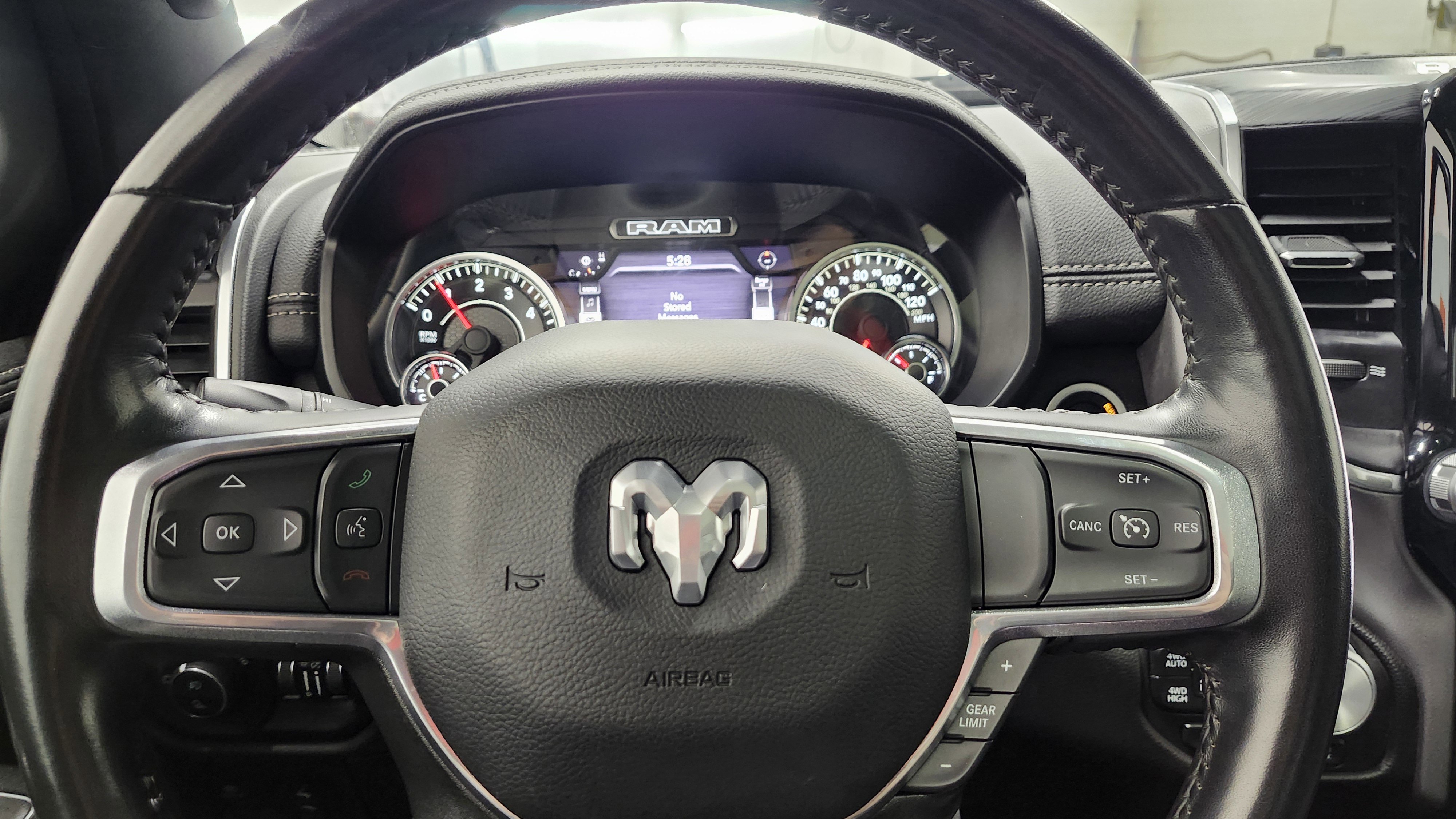 Used 2023 RAM 1500 Laramie image 34