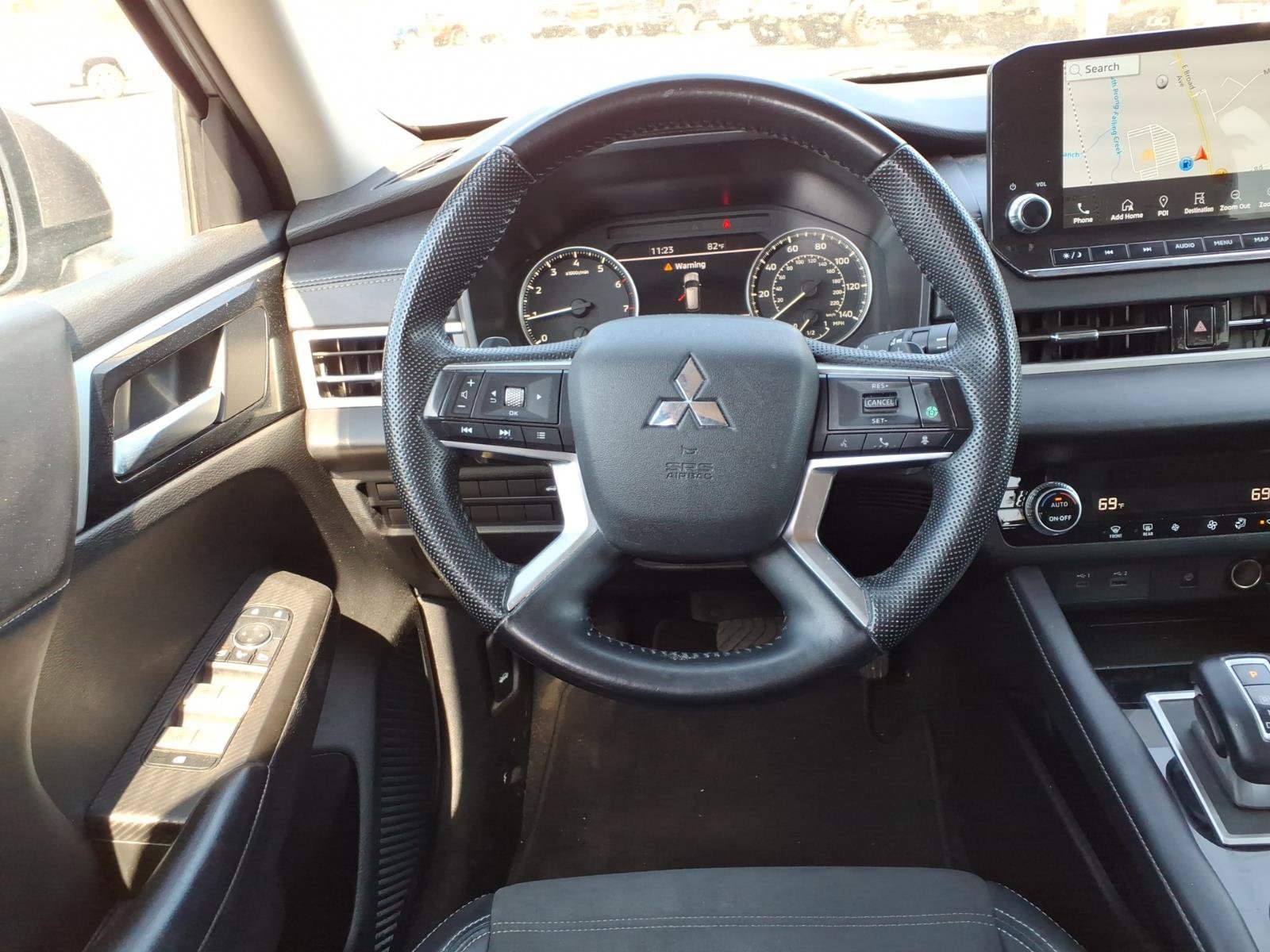 Used 2024 Mitsubishi Outlander SE AWD/4WD image 18