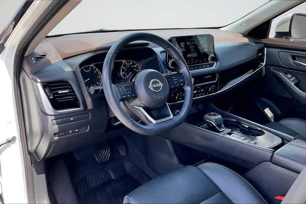 Used 2023 Nissan Rogue SL w/ SL Premium Package FWD image 12