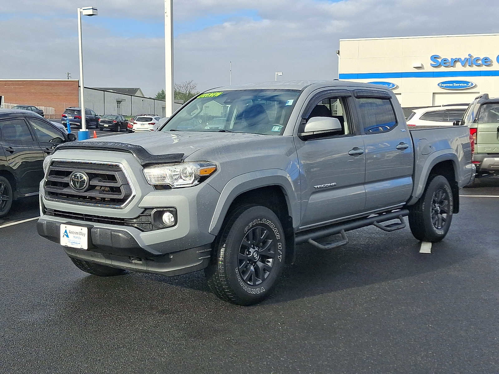 Used 2021 Toyota Tacoma SR5 image 3