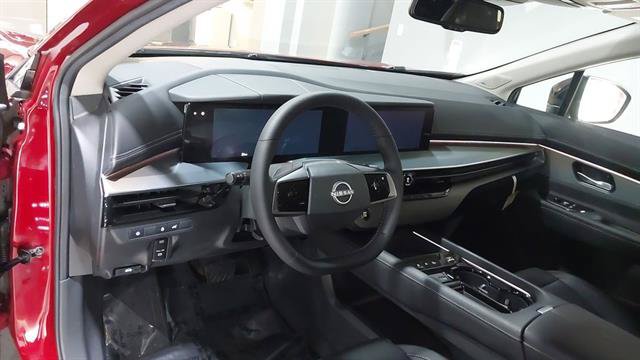 Used 2025 Nissan Murano SL AWD/4WD image 37