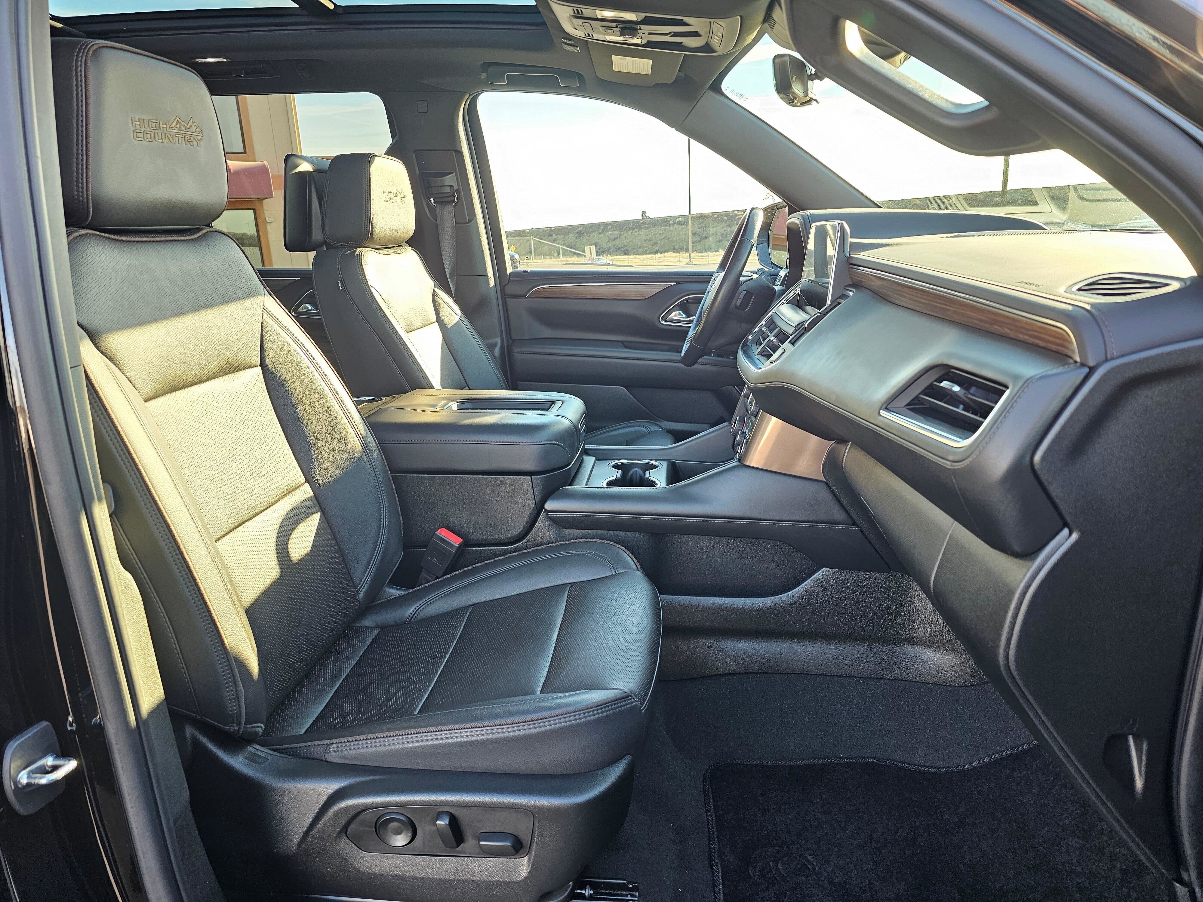 Used 2023 Chevrolet Tahoe High Country w/ Premium Package 2 image 15