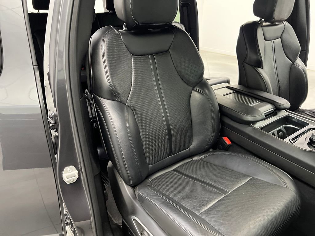 Used 2024 Jeep Wagoneer L Series II image 24