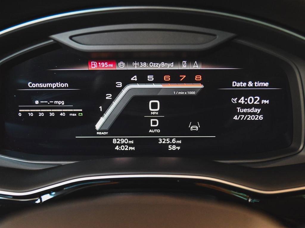 Used 2024 Audi Q8 Premium Plus w/ Premium Plus Package image 21