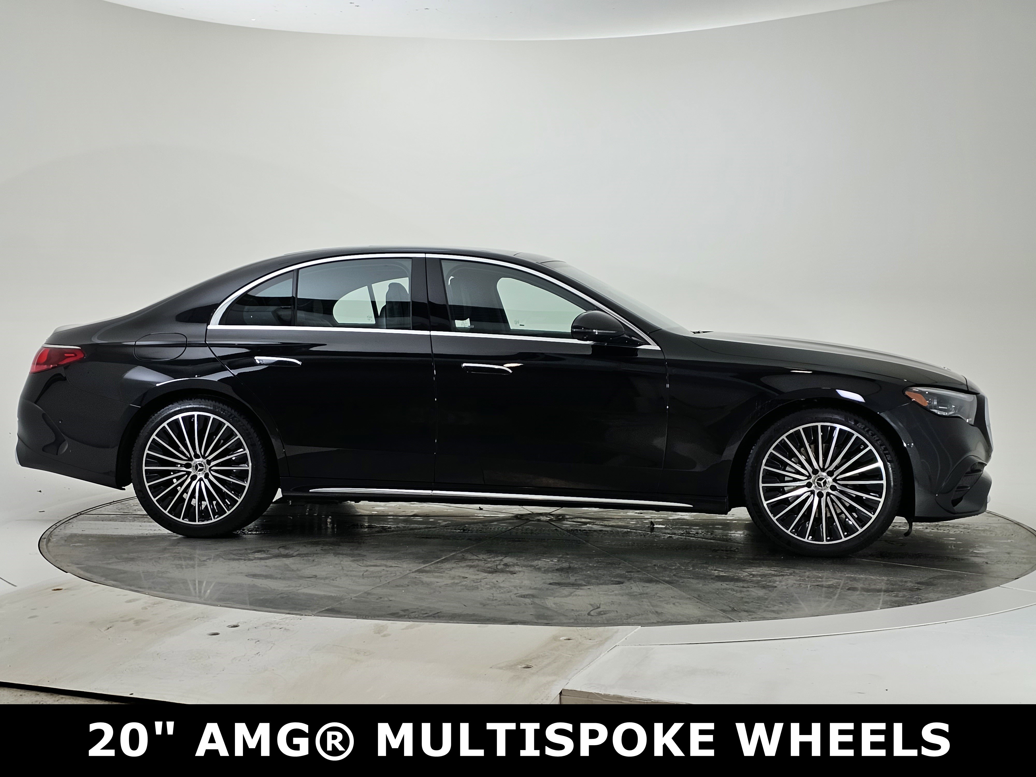 Used 2024 Mercedes-Benz E 350 4MATIC Sedan image 2