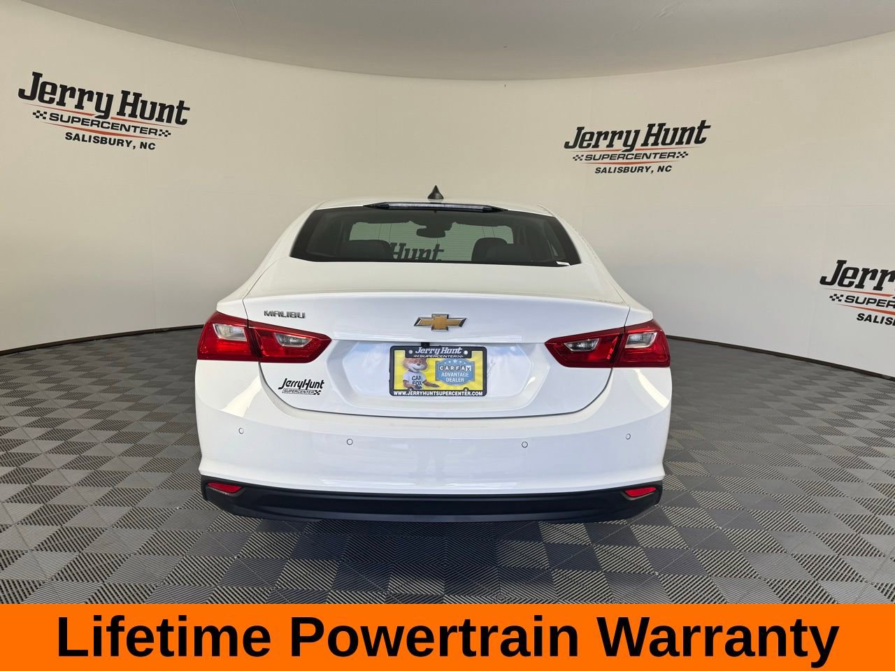 Used 2024 Chevrolet Malibu LS w/ Driver Confidence Package image 7