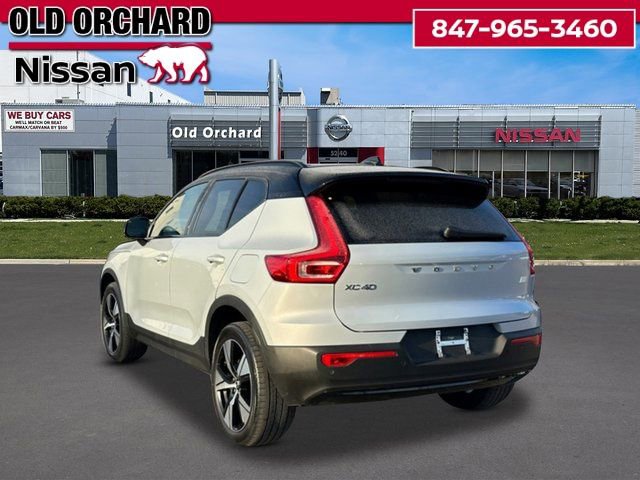 Used 2022 Volvo XC40 P8 Recharge Plus image 6