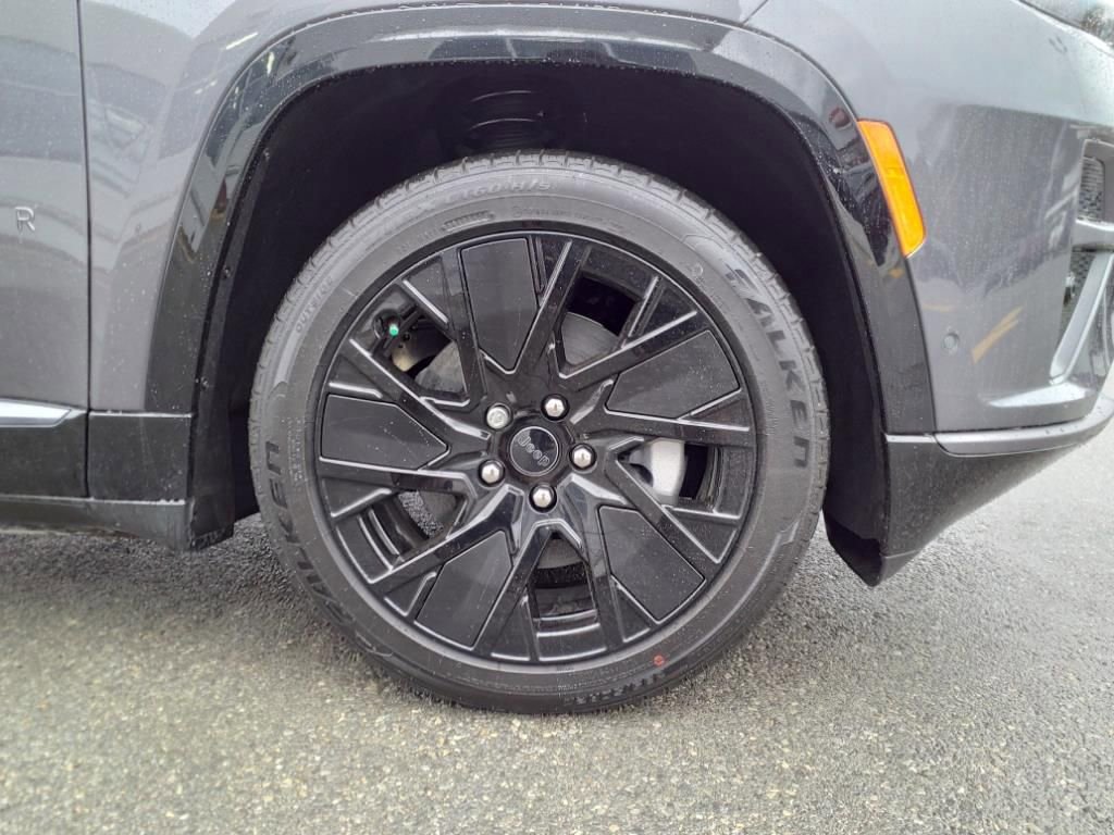 New 2025 Jeep Wagoneer S Launch Edition image 3