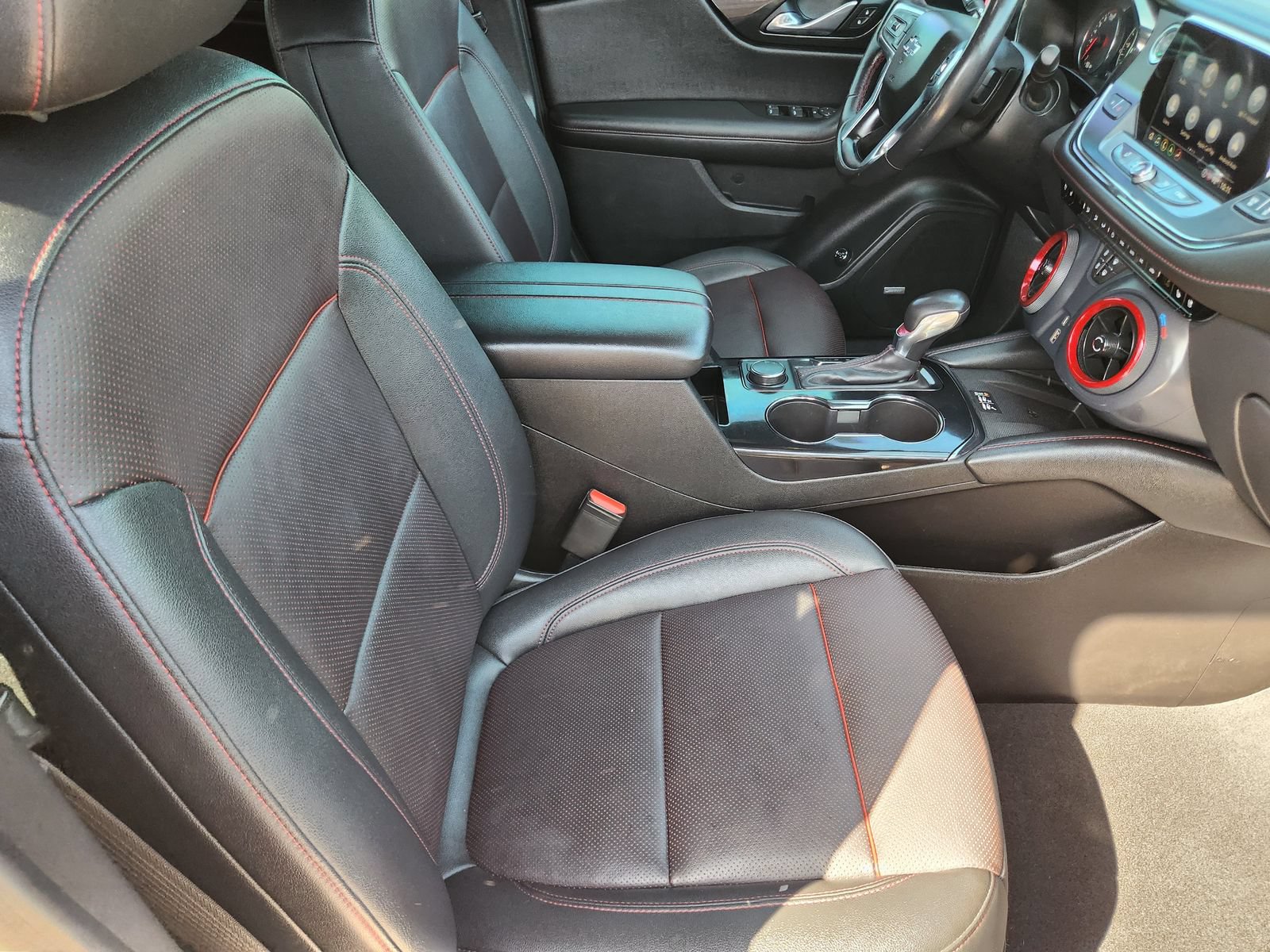 Used 2021 Chevrolet Blazer RS w/ Enhanced Convenience Package FWD image 15