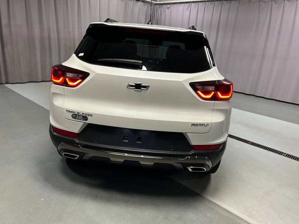 Used 2024 Chevrolet TrailBlazer ACTIV w/ Driver Confidence Package image 6