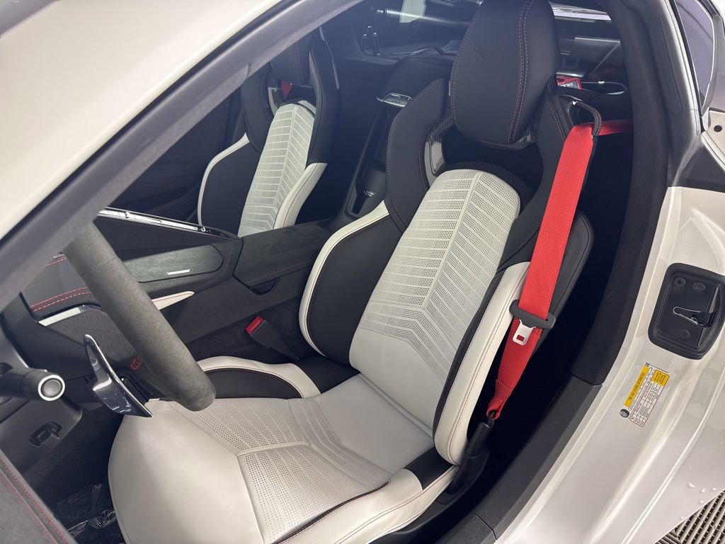 Used 2023 Chevrolet Corvette Stingray Premium Cpe w/ Z51 Performance Package image 27