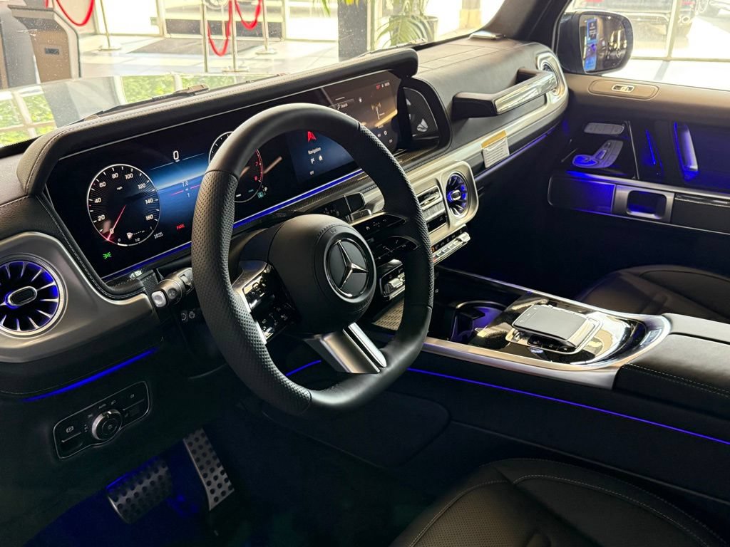 New 2026 Mercedes-Benz G 550 image 18
