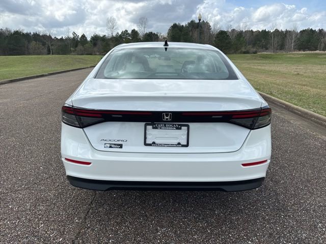 New 2026 Honda Accord SE image 8