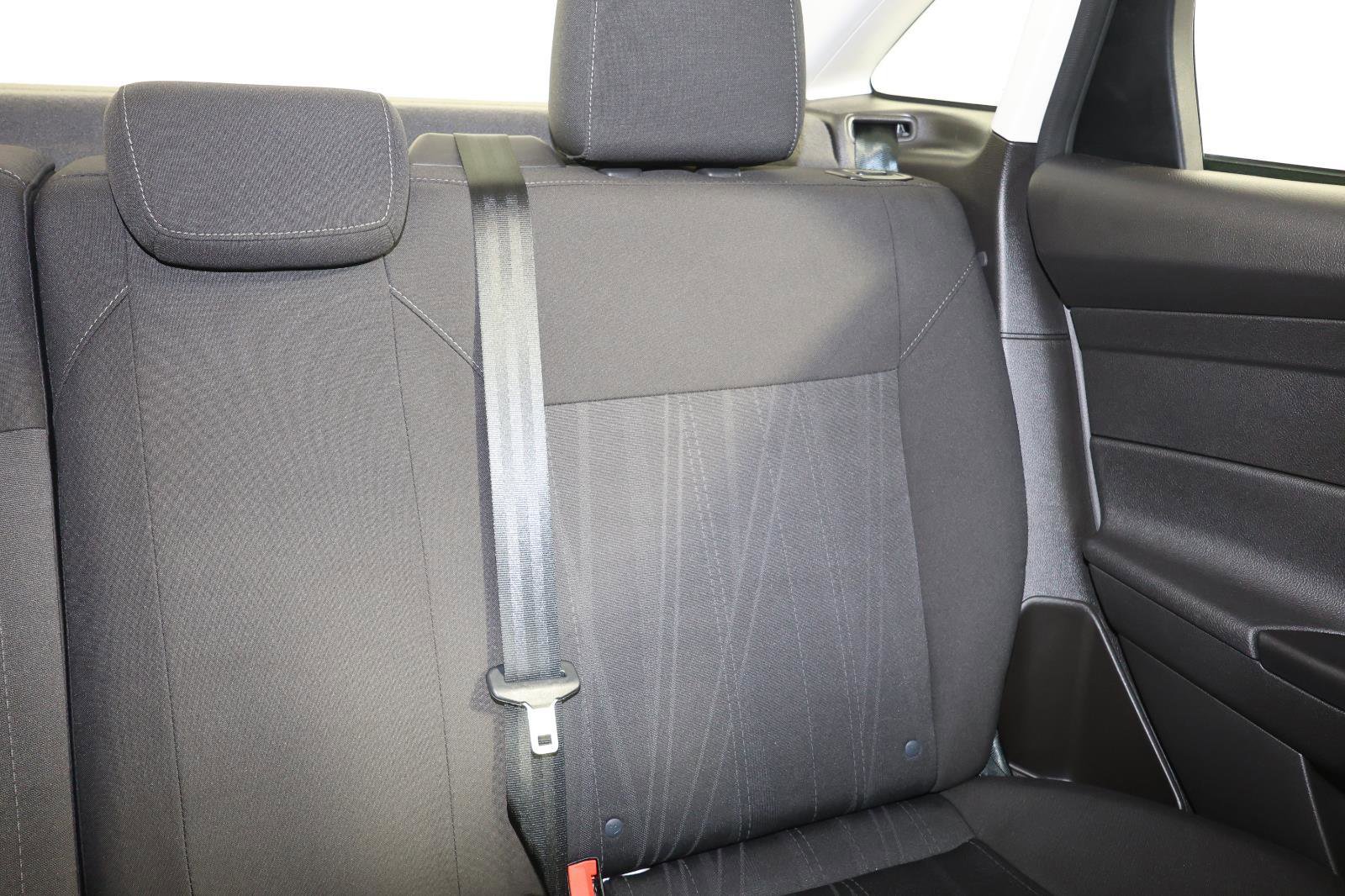 Used 2017 Ford Focus SE FWD image 14