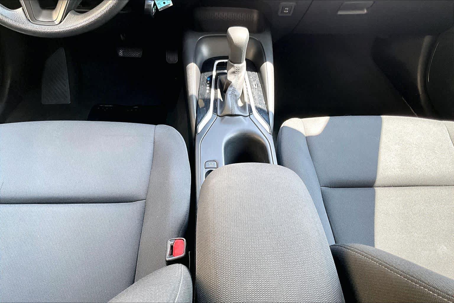 Certified 2024 Toyota Corolla LE FWD image 17