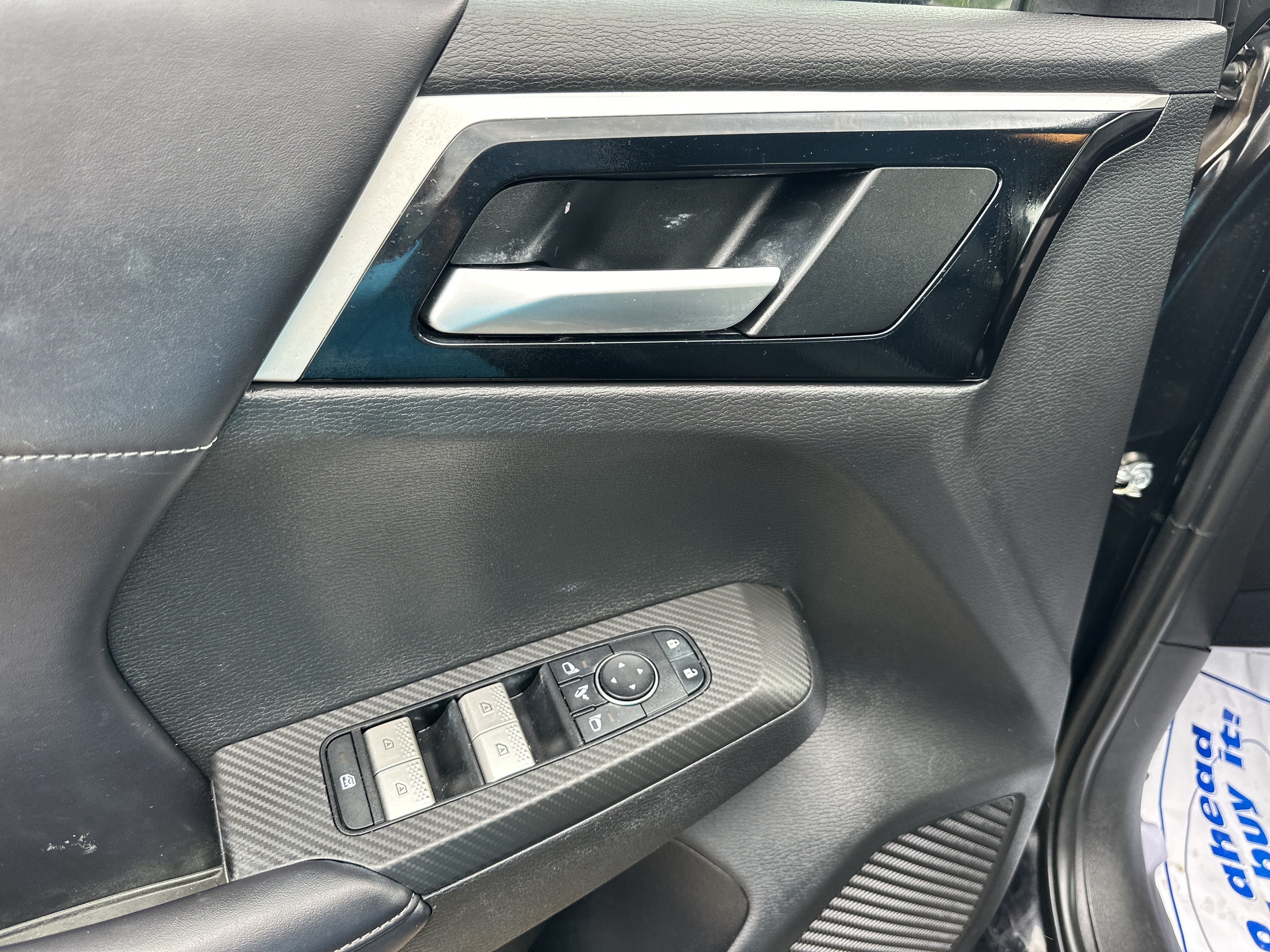 Used 2024 Mitsubishi Outlander SE AWD/4WD image 9