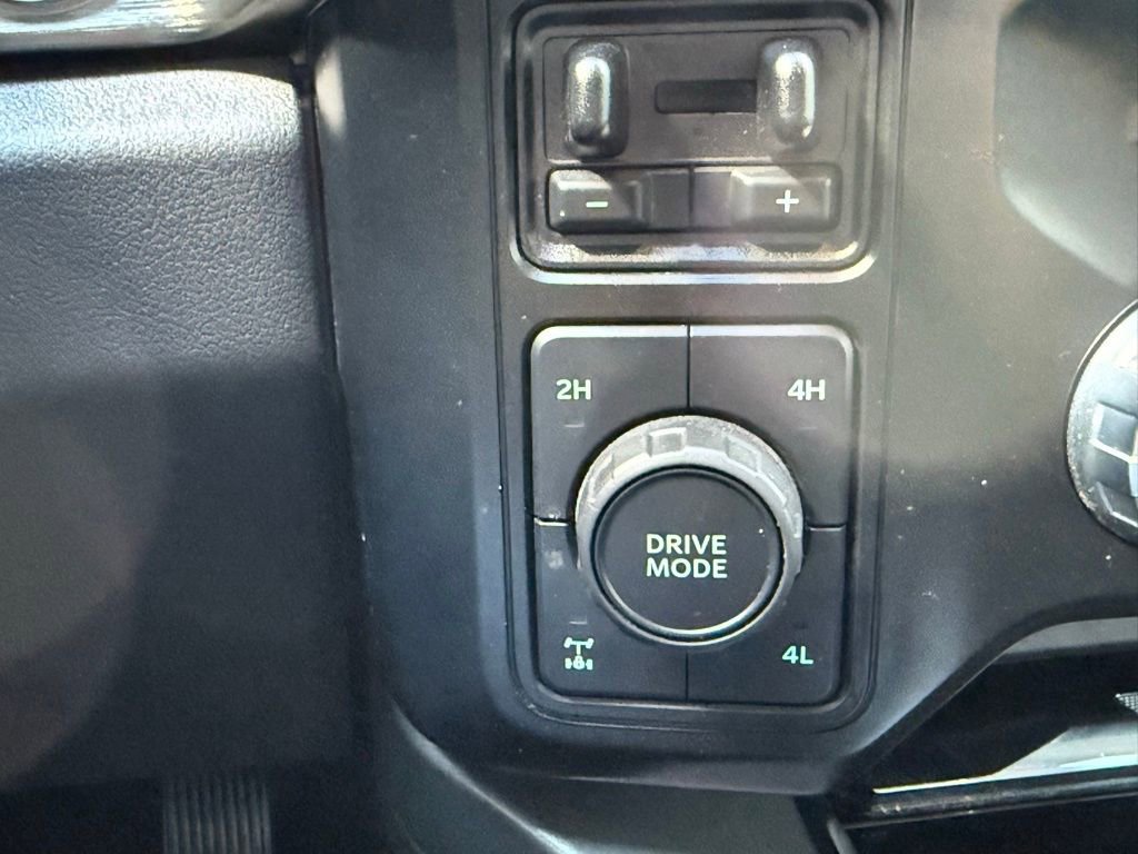 Used 2024 Ford F250 Lariat w/ Lariat Ultimate Package image 27