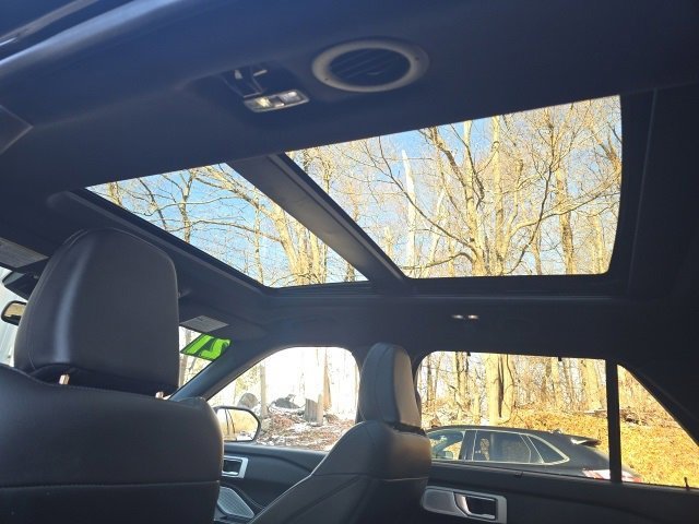 Certified 2021 Ford Explorer ST w/ Equipment Group 401A image 14