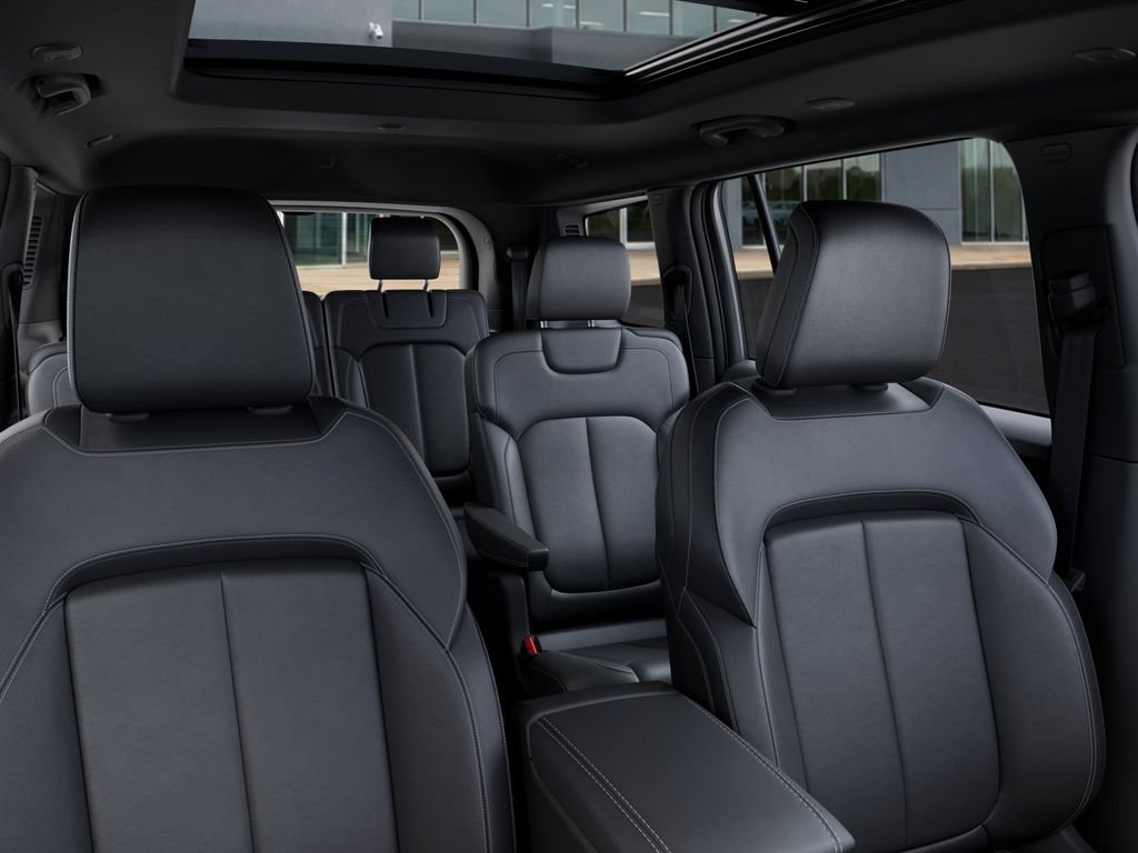 New 2026 Jeep Grand Cherokee L Limited w/ Limited Altitude Package AWD/4WD image 26