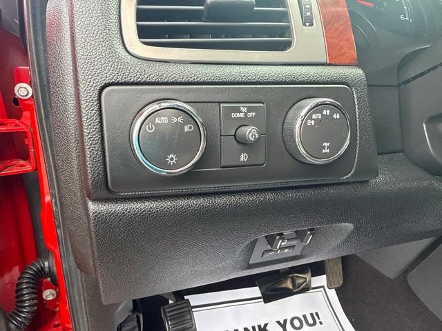Used 2009 Chevrolet Silverado 1500 LTZ w/ LPO, Deluxe Chrome Package AWD/4WD image 17